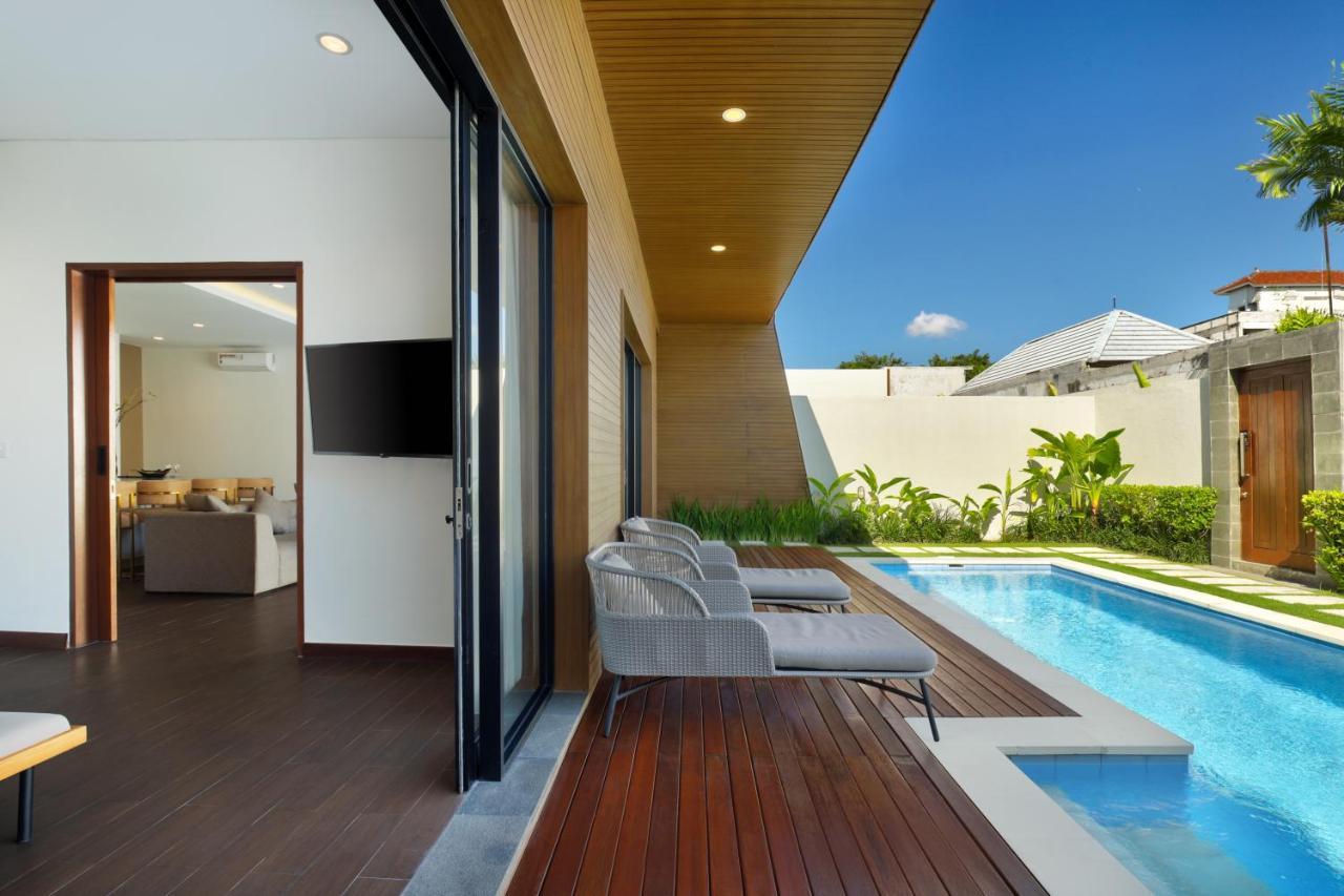 The Claremont Luxury Villas Семіньяк Екстер'єр фото