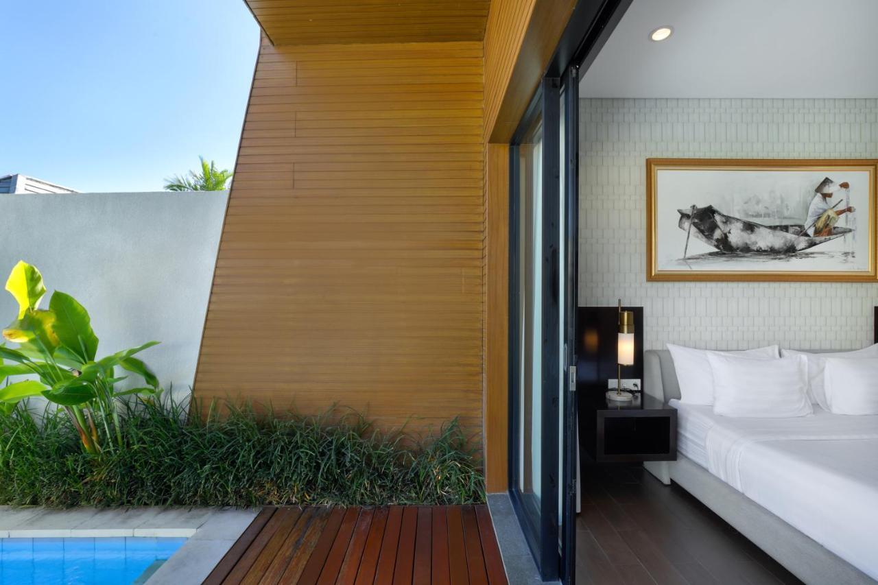 The Claremont Luxury Villas Семіньяк Екстер'єр фото