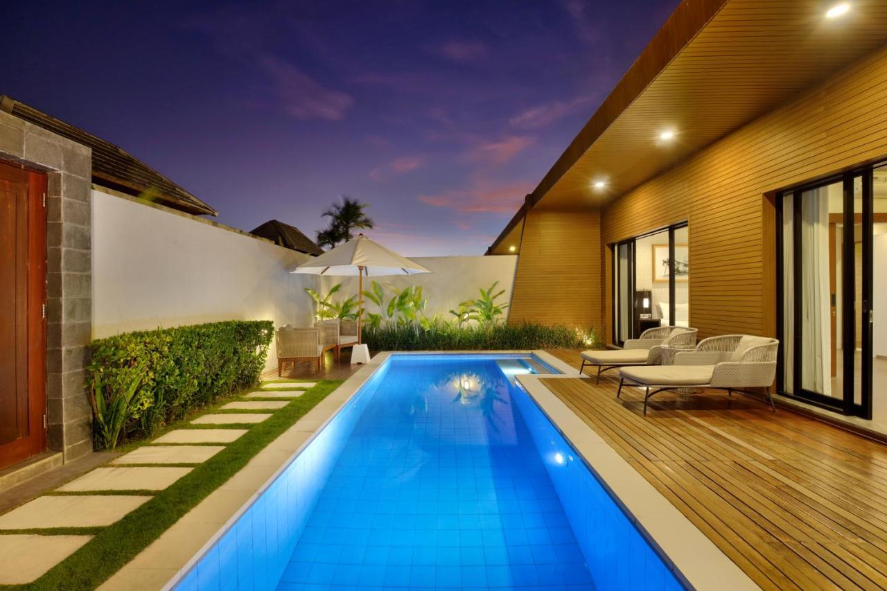 The Claremont Luxury Villas Семіньяк Екстер'єр фото