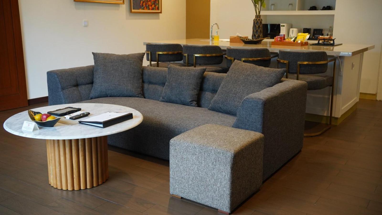 The Claremont Luxury Villas Семіньяк Екстер'єр фото
